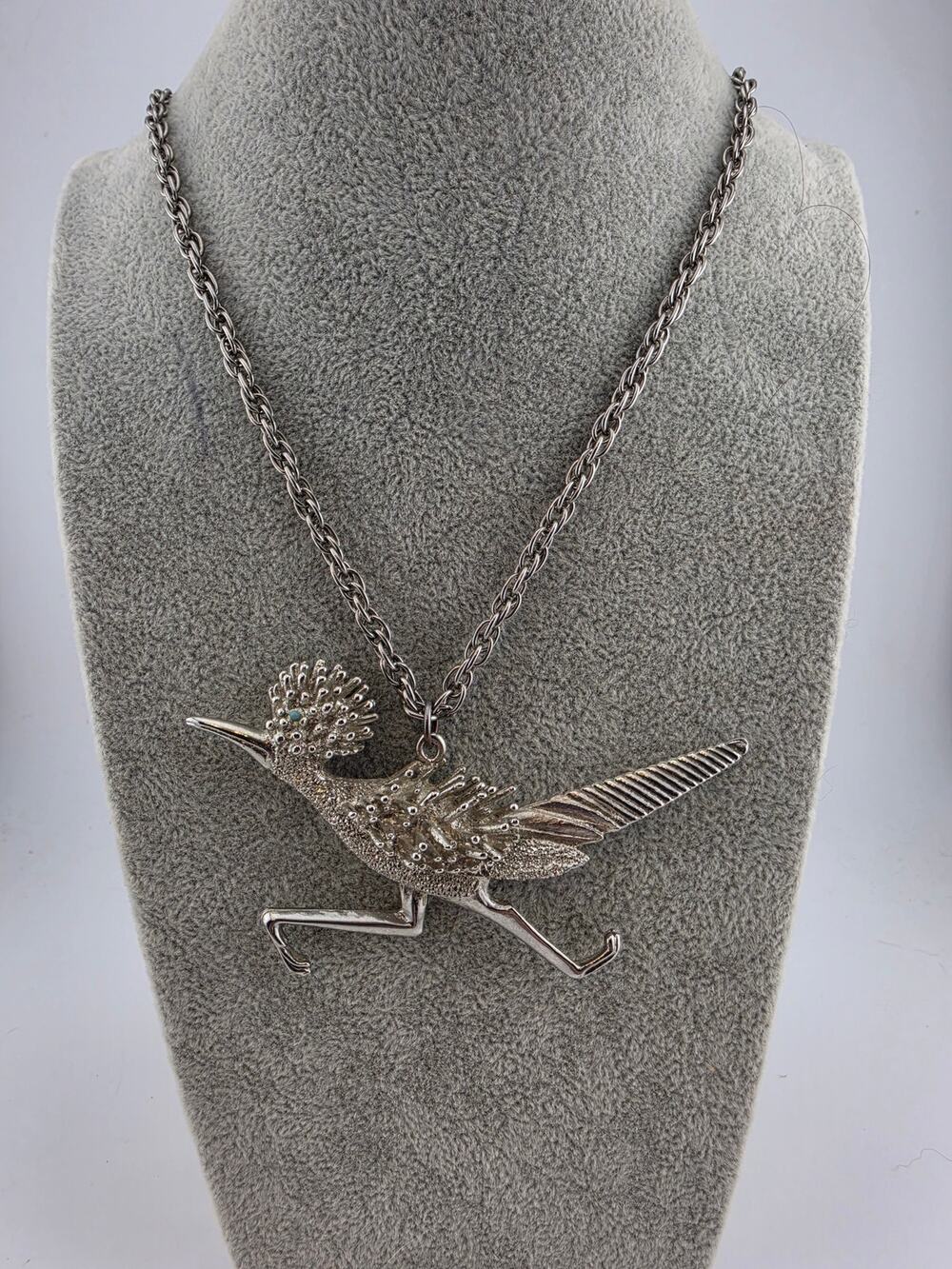 Vintage Roadrunner Bird Pendant Necklace Silver Tone Southwestern